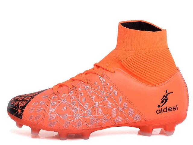 3 yếu tố tạo nên một đôi giày bóng đá trẻ em tốt bạn đã biết ?