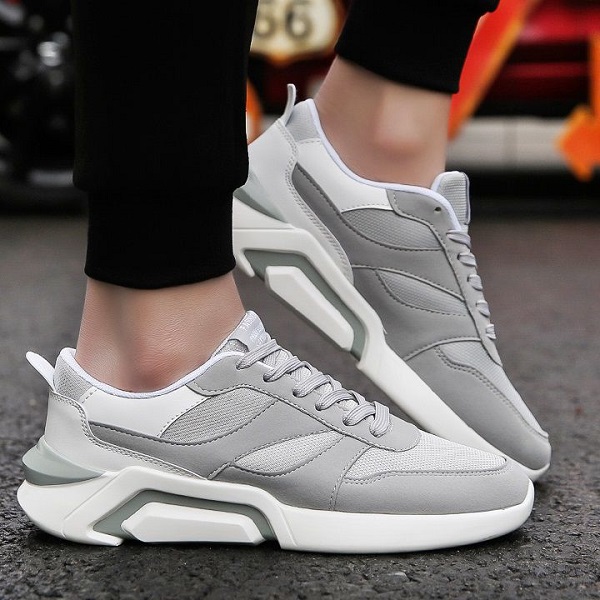 Chọn giày thể thao cho các nàng chân ngắn