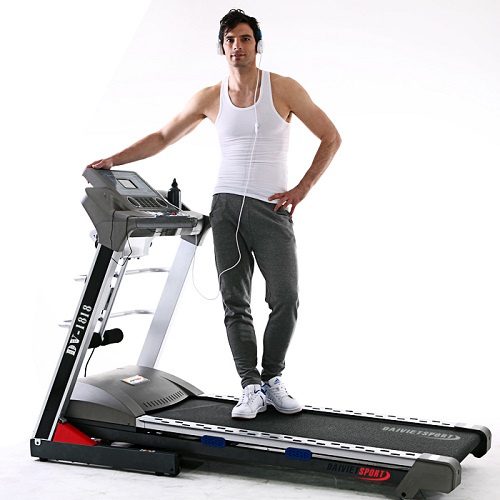 Sự khác nhau giữa máy chạy bộ đơn năng và đa năng